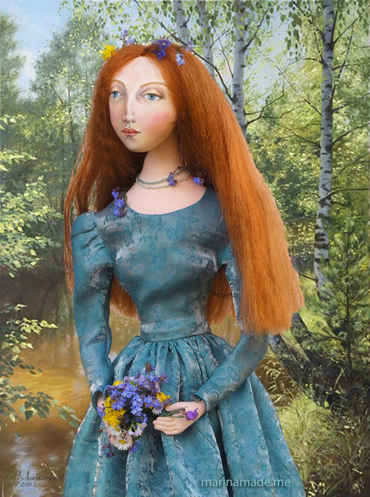 Pre- Raphaelite Muse, Lizzie muse as Ophelia by water's edge. Muse of Lizzie designed and sculpted in textiles by artist, Marina Elphick.