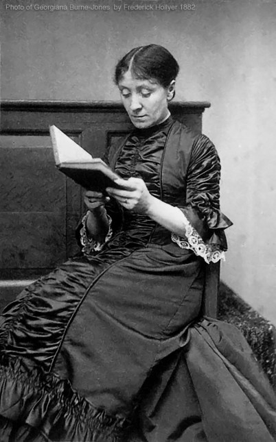 Portrait of Georgiana Burne-Jones photographed by Frederick Hollyer, 1882. Sisters,Sisterhood.